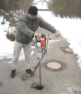 Sbloccavalvola con batteria per fognature